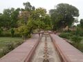 Fountains causeway in the charbagh pattern garden.JPG