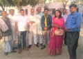 Smt. Rajesh along with a group of local politicians (Jan Pratinidhi) at Mathura.